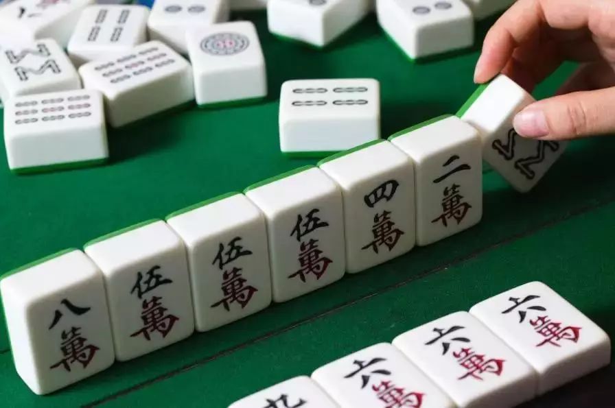 一分钟教你“小程序雀神麻将破解版载”(原来真的有挂)-知乎 