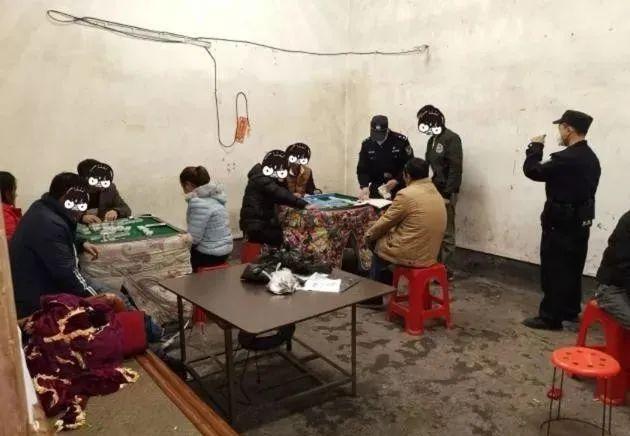 5分钟教会你“贵阳捉鸡麻将开挂方法开挂-哔哩哔哩 