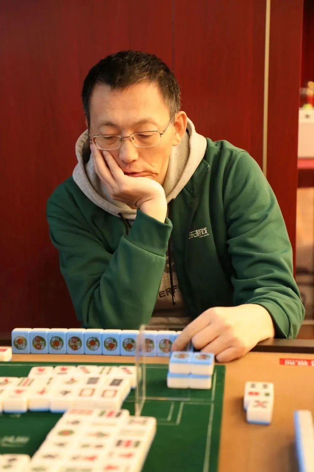 火爆全网!微乐麻将怎么赢百贴吧!其实确实有挂的