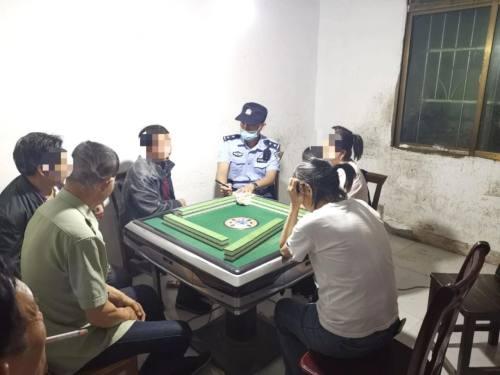 优选推荐“全民红中麻将怎么打能包赢(确实有挂)-知乎