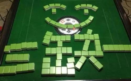 7分钟揭秘！约战武汉麻将其实是有挂的(其实真的确实有挂)